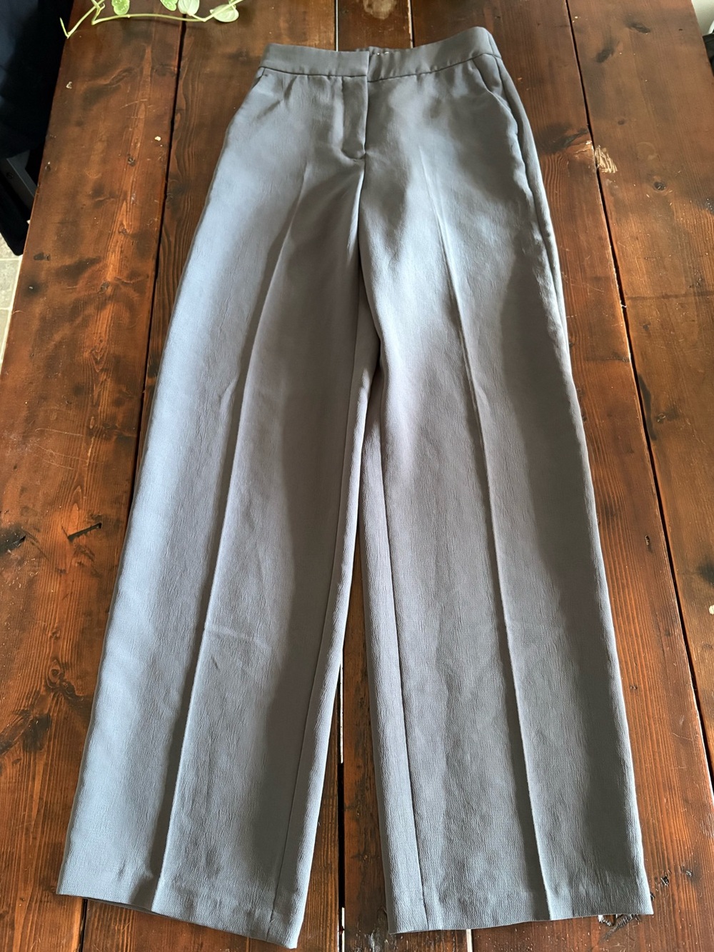 Aritzia The Limitless Pant